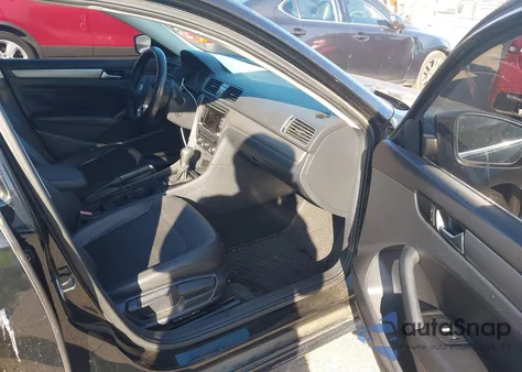 2015 Volkswagen Passat 1.8T Limited Edition from USA, damaged, VIN 1VWAT7A3XFC084197